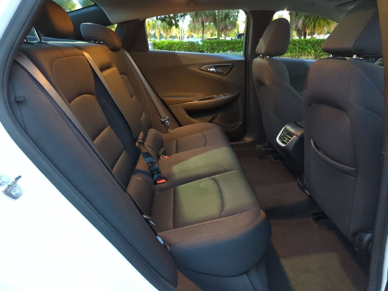 Used 2024 Chevrolet Malibu LT FWD image 24