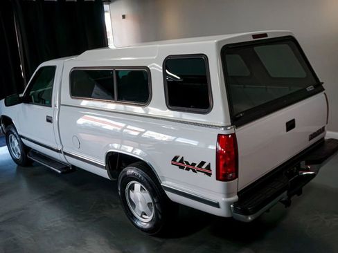 Used 1998 Chevrolet Silverado 1500 4x4 Regular Cab w/ Preferred Equipment Group 2 image 22