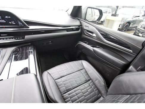 Used 2023 Cadillac Escalade V AWD/4WD image 10