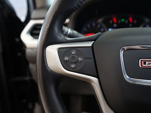 Used 2018 GMC Acadia SLT AWD/4WD image 32