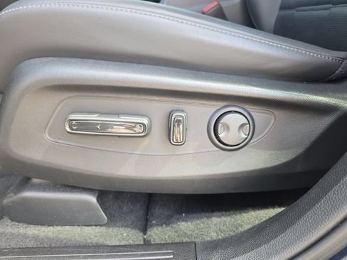 Certified 2023 Honda CR-V EX-L image 16