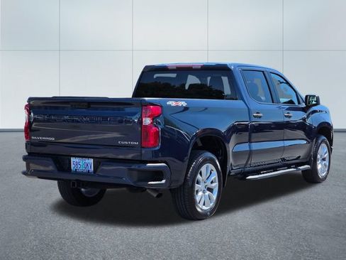 Used 2022 Chevrolet Silverado 1500 Custom AWD/4WD image 5