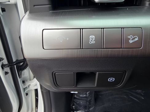 New 2026 Hyundai Kona SEL Premium AWD/4WD image 19