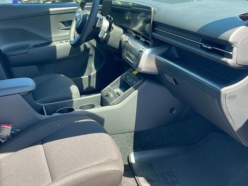 New 2025 Hyundai Kona SEL image 32
