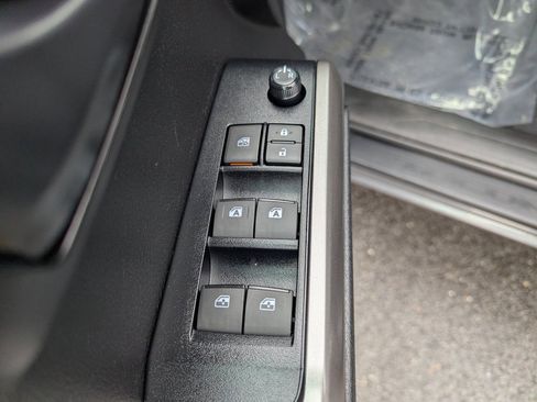 Used 2023 Toyota Tacoma SR5 image 13