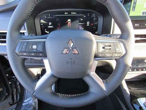 New 2026 Mitsubishi Outlander SEL FWD image 22