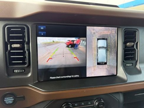 Used 2024 Ford Bronco Outer Banks AWD/4WD image 21