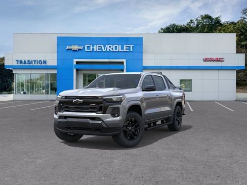 New 2026 Chevrolet Colorado Z71 w/ Midnight Edition AWD/4WD image 8