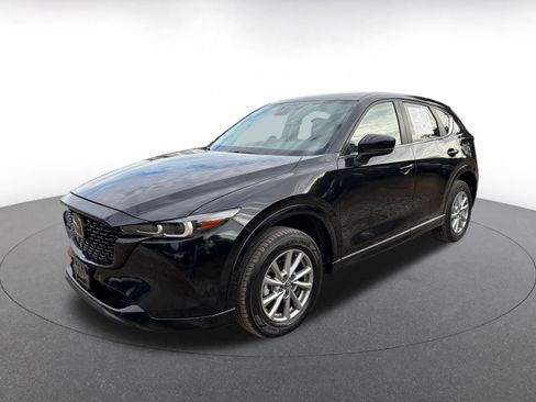 Used 2025 MAZDA CX-5 AWD 2.5 S w/ Select Package image 4