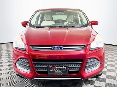 Used 2014 Ford Escape SE FWD image 2