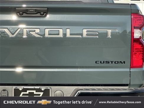 New 2026 Chevrolet Silverado 1500 Custom Trail Boss w/ LPO, Dark Essentials Package image 7