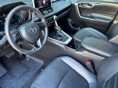Used 2024 Toyota RAV4 XLE Premium AWD/4WD image 9