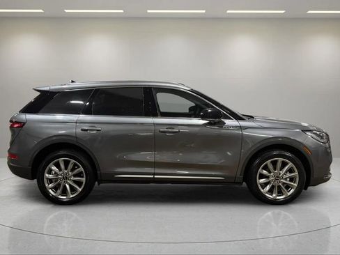 Certified 2022 Lincoln Corsair AWD w/ Premium Package image 2