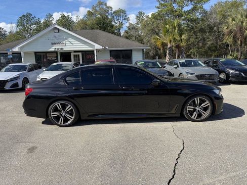 Used 2019 BMW 740i w/ Executive Package image 4
