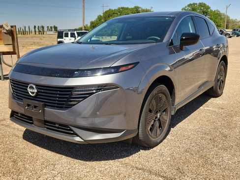 Used 2025 Nissan Murano SV AWD/4WD image 1