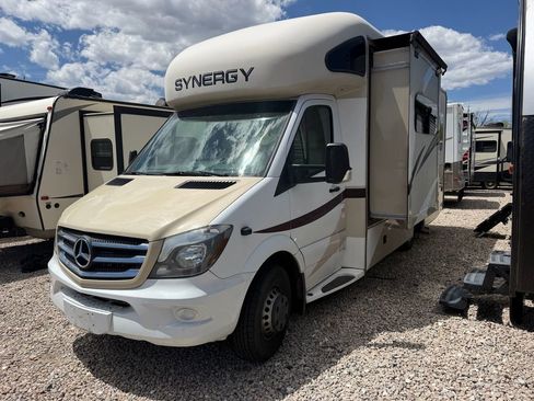 Used 2017 Mercedes-Benz Sprinter 3500 image 8