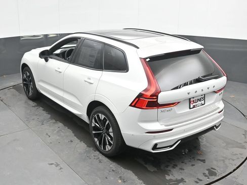 New 2026 Volvo XC60 B5 Plus w/ Climate Package AWD/4WD image 35