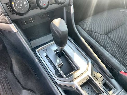 Used 2019 Subaru Forester Base AWD 4dr Crossover w/ Alloy Wheel Package image 15