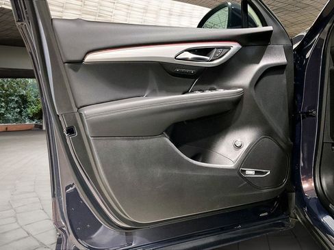 New 2026 Buick Envision Avenir image 9