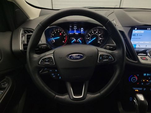 Used 2019 Ford Escape Titanium AWD/4WD image 22