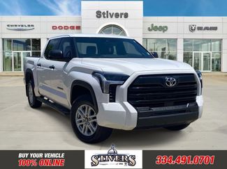 Used 2025 Toyota Tundra SR5 w/ SR5 Convenience Package AWD/4WD video 1