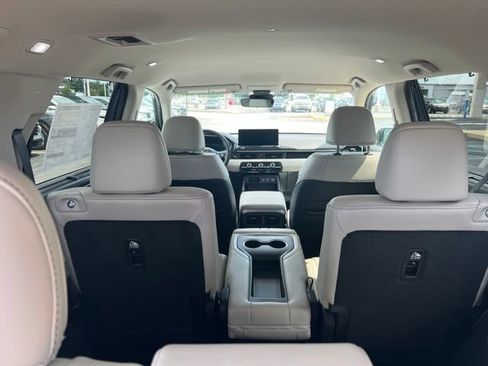 New 2026 Honda Pilot EX-L image 8