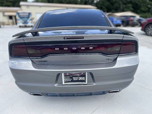 Used 2011 Dodge Charger R/T RWD image 7
