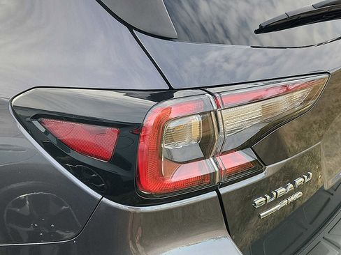 Used 2023 Subaru Outback Limited image 9