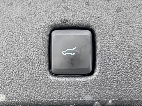 Certified 2022 Ford Escape SE w/ Convenience Package image 33