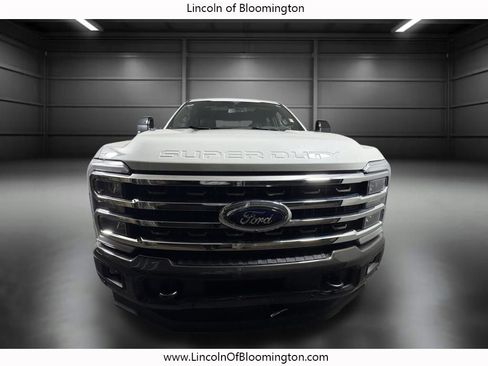 Used 2025 Ford F250 King Ranch w/ FX4 Off-Road Package AWD/4WD image 11