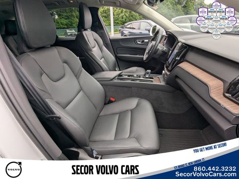 Certified 2023 Volvo XC60 B5 Plus w/ Climate Package image 23