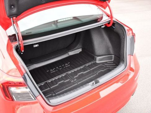 Used 2022 Honda Civic Touring image 33