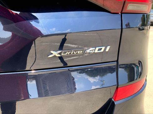 Used 2021 BMW X5 xDrive40i AWD/4WD image 10