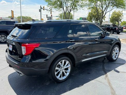 Used 2023 Ford Explorer Platinum w/ Technology Package AWD/4WD image 14