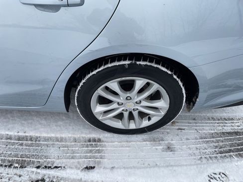 Used 2018 Chevrolet Malibu LT image 26