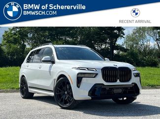 Used 2027 BMW X7 xDrive40i w/ M Sport Package AWD/4WD video 1