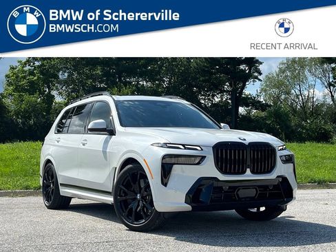 Used 2027 BMW X7 xDrive40i w/ M Sport Package AWD/4WD image 1