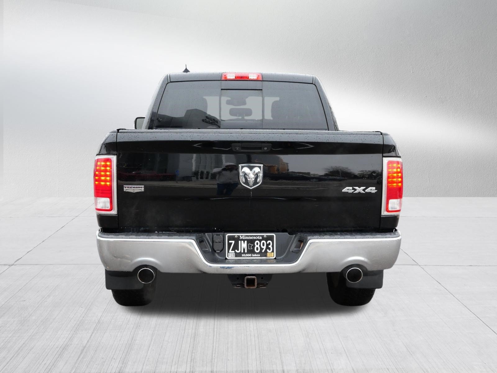 Used 2015 RAM 1500 Laramie w/ Convenience Group AWD/4WD image 6