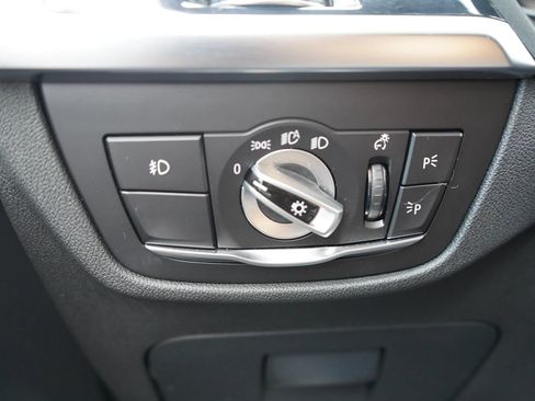 Used 2019 BMW X3 sDrive30i w/ M Sport Package 2 RWD image 15