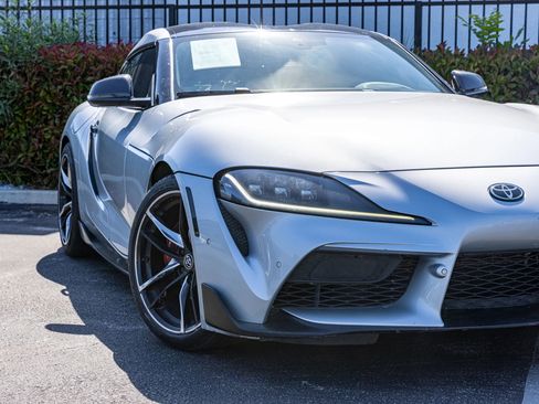 Used 2020 Toyota Supra Premium w/ Driver Assist Package RWD image 8