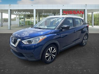 Used 2019 Nissan Kicks SV