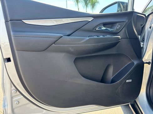 Used 2022 Chevrolet Bolt LT w/ Infotainment Package image 13