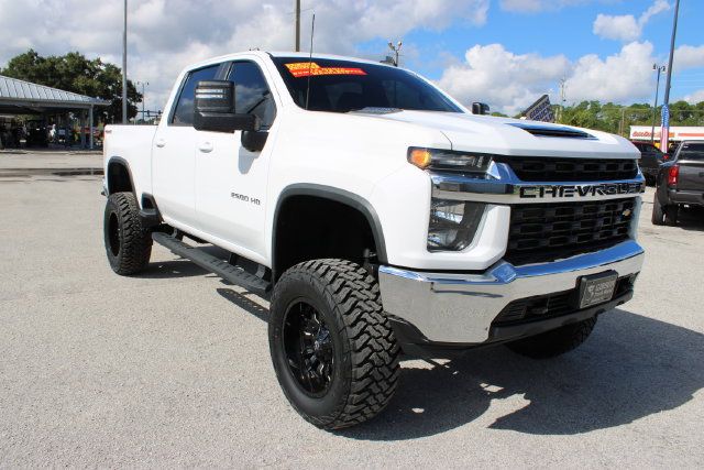 Used 2021 Chevrolet Silverado 2500 LT w/ Fleet Comfort Package AWD/4WD image 15