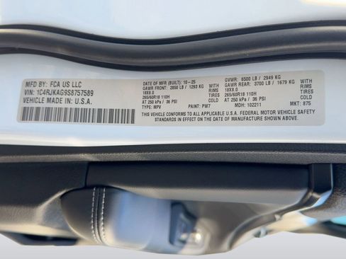 New 2025 Jeep Grand Cherokee L Laredo w/ Luxury Tech Group I image 21