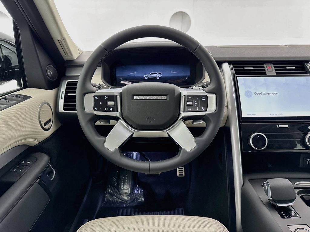 New 2026 Land Rover Discovery Limited Edition AWD/4WD image 23