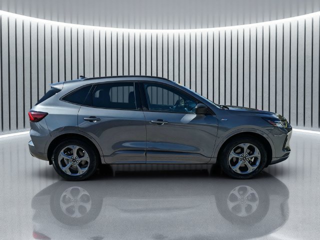 Used 2024 Ford Escape ST-Line FWD image 3