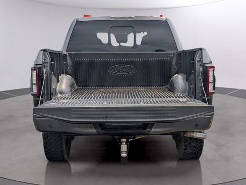 Used 2016 Ford F150 XLT w/ Equipment Group 302A Luxury AWD/4WD image 13