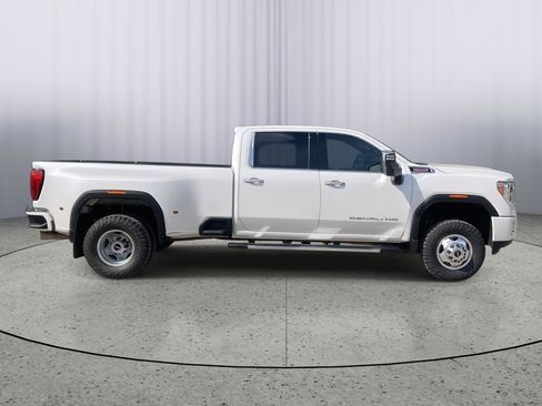 Used 2022 GMC Sierra 3500 Denali w/ Denali Ultimate Package image 6