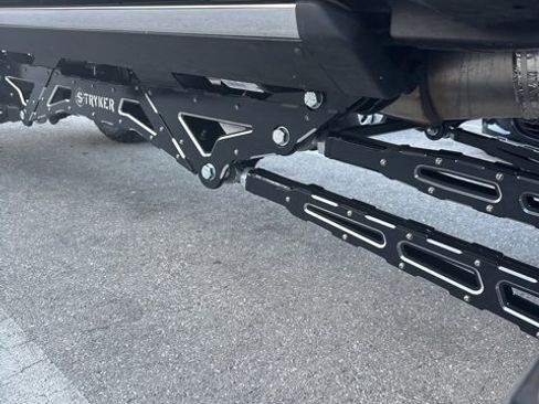 Used 2025 Ford F250 Platinum image 6