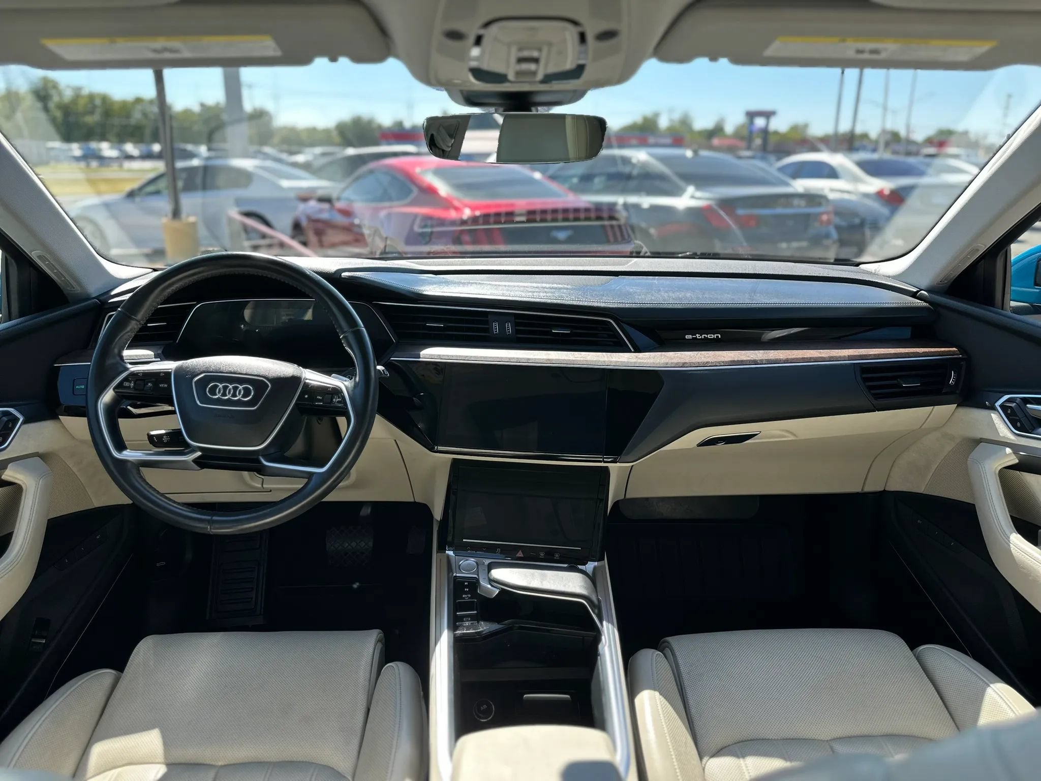 Used 2019 Audi e-tron Prestige AWD/4WD image 12